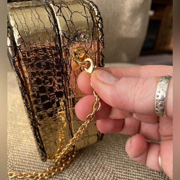 Structured Box Crossbody Bag by BP. Gold Metallic Lamey. Gold Chain Strap. EUC. - Picture 7 of 15